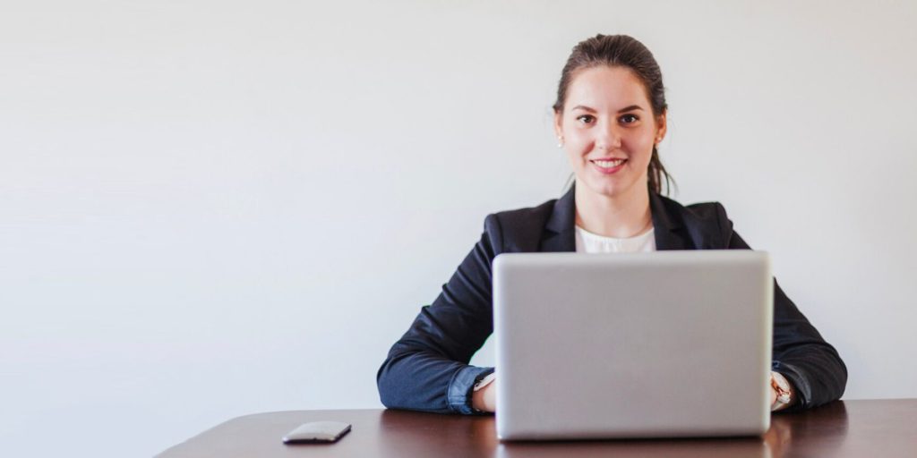 What A Real Estate Appraiser in Ballwin Evaluates During Inspection Visits